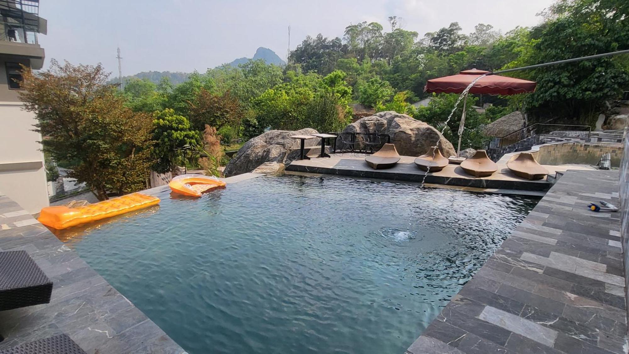 Lotus Premium Lodge - Lotus Group Tours Ha Giang Exterior foto